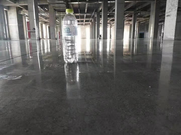 混凝土密封固化劑地坪